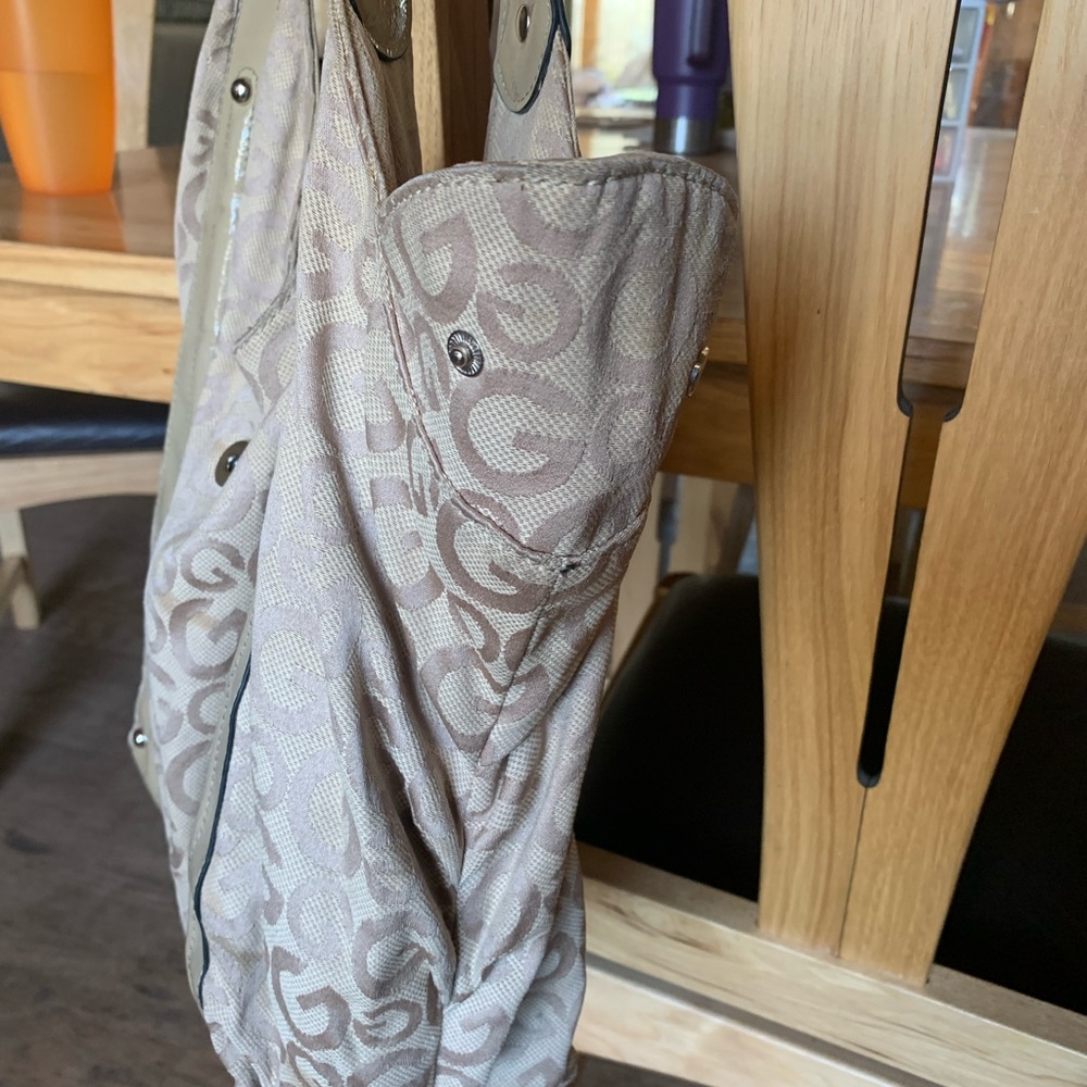 Guess Purse. Used, medium size, three compartments inside.